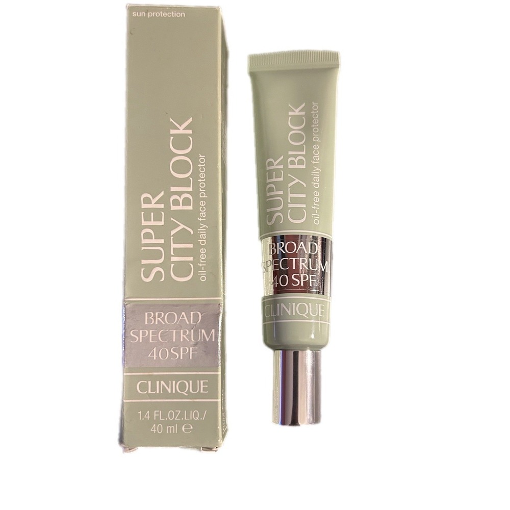 Clinique SUPER CITY BLOCK Oil-Free‎ Daily FACE PROTECTOR SPF 40 Original Sealed